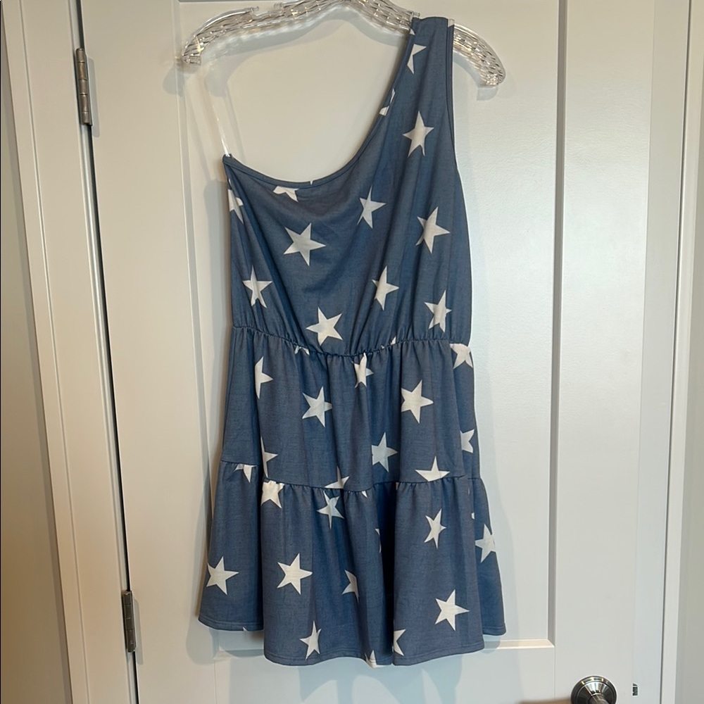 Fantastic brand one-sleeved Blue Star Dress. size Large.